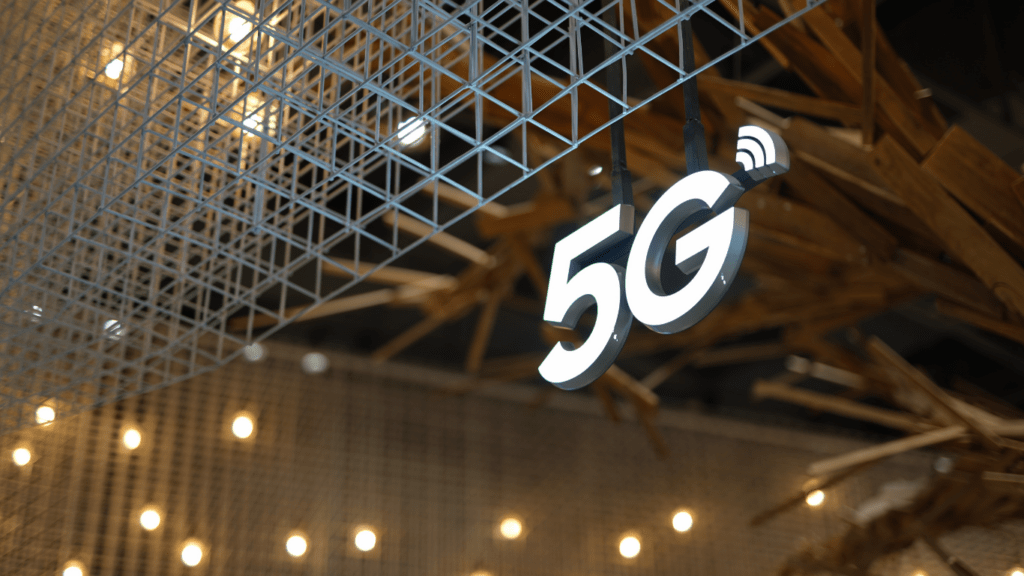 a 5g signage