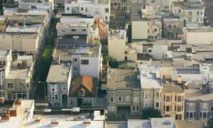 can i play biohunt2000 with friends on different computers